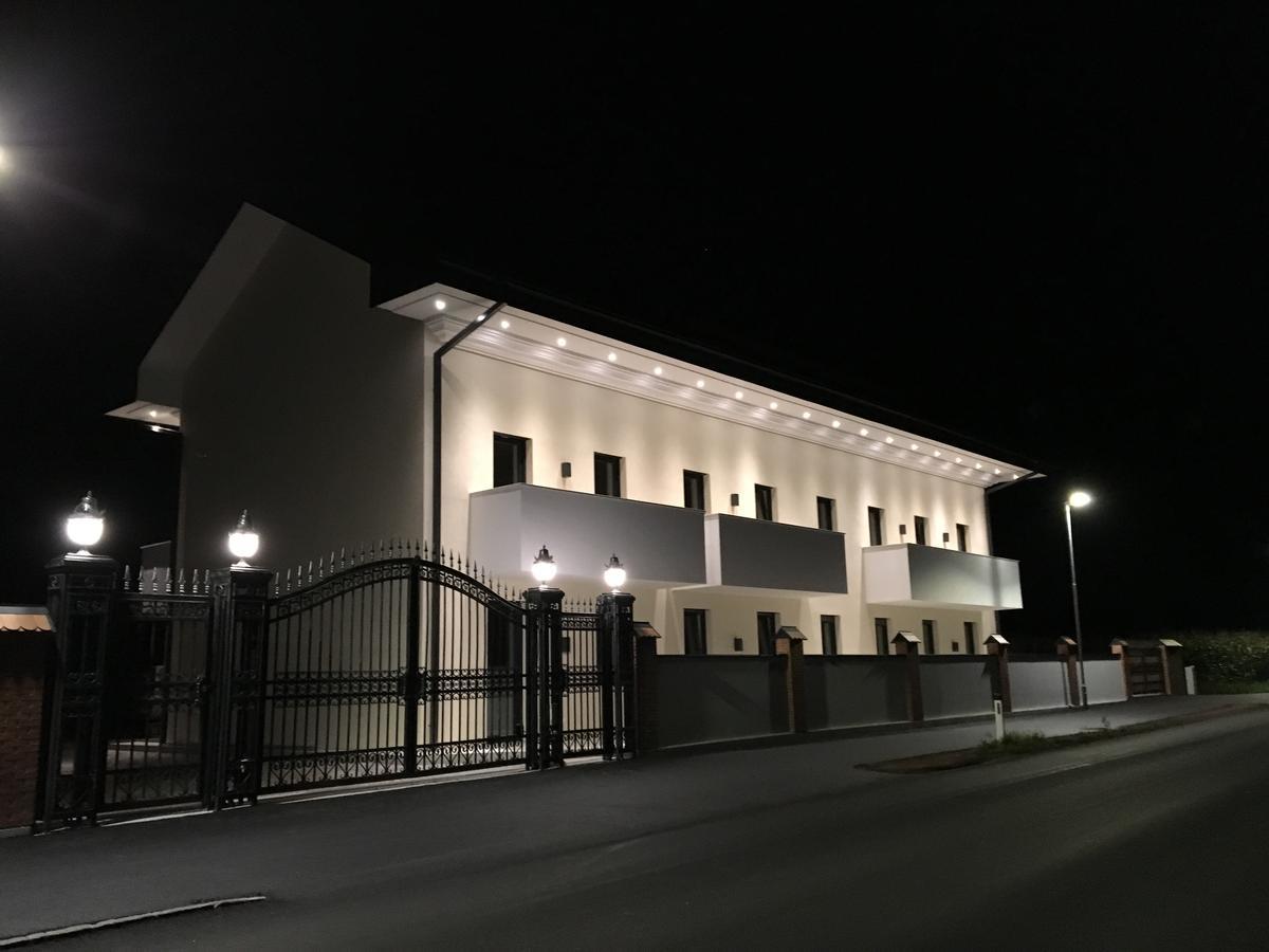 Mattone Aparthotel Lanzenkirchen Екстериор снимка