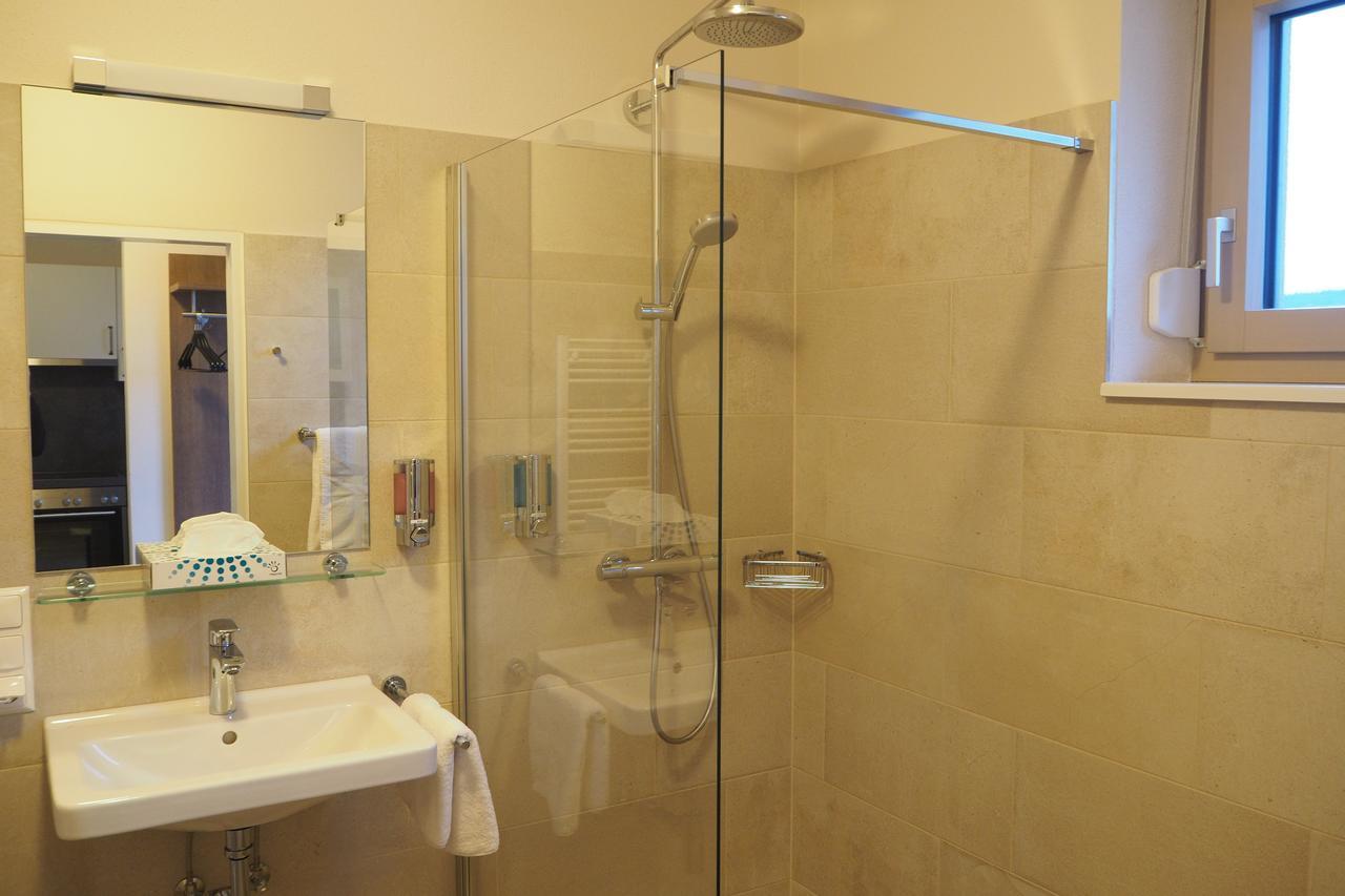 Mattone Aparthotel Lanzenkirchen Екстериор снимка